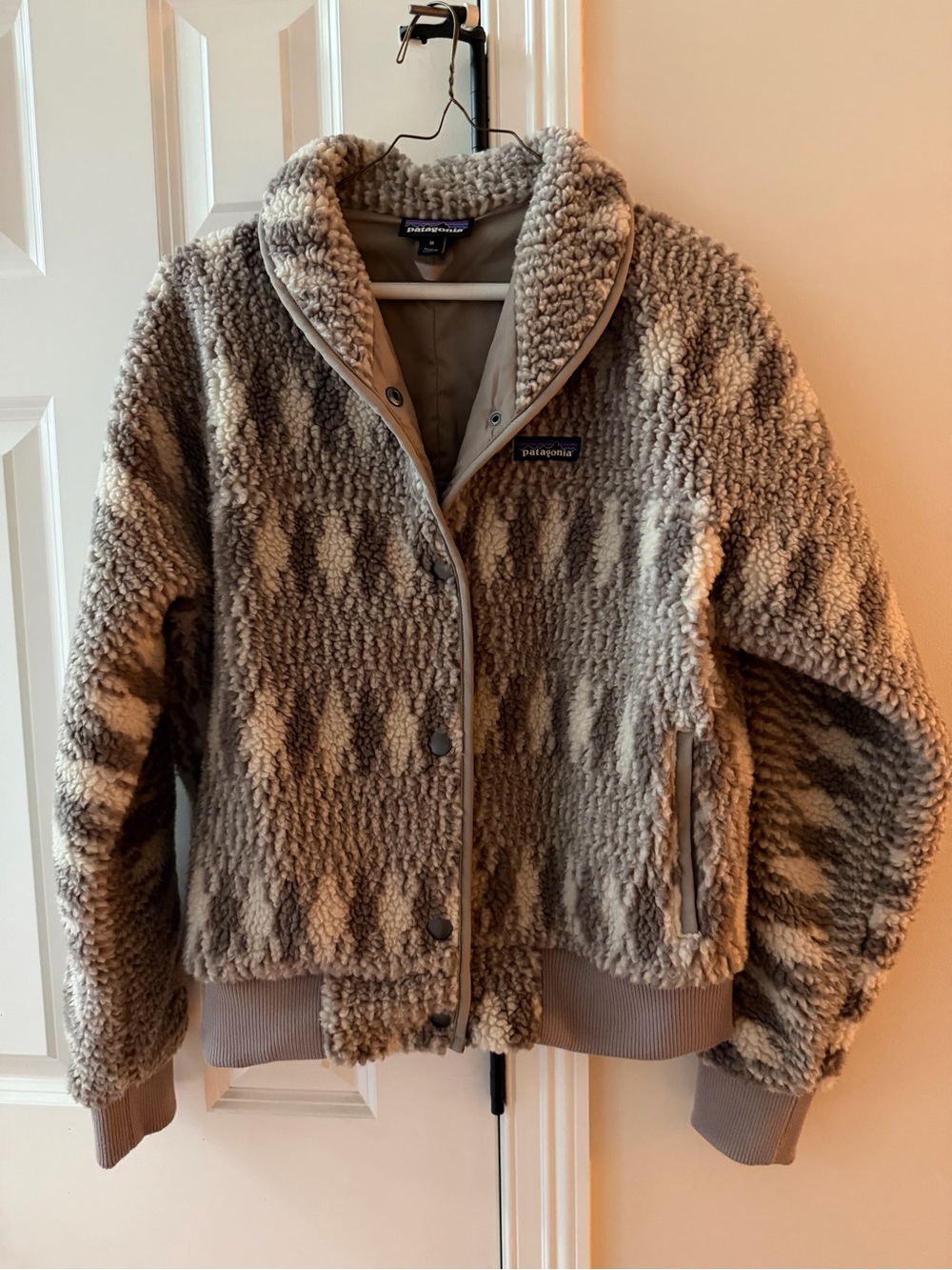 Patagonia Sherpa Jacket in Taupe and Cream Pattern